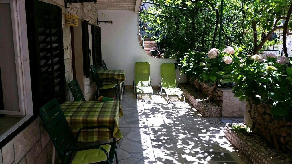 Kuca Skrabic Apartment Baska Voda Ngoại thất bức ảnh